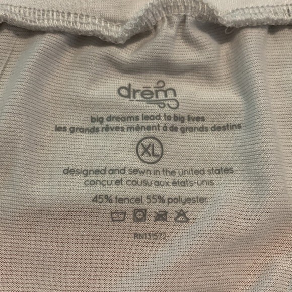 NWOT Pijama Set Tank and short with super soft Tencel fabric blend in Gray. XL - Picture 7 of 8